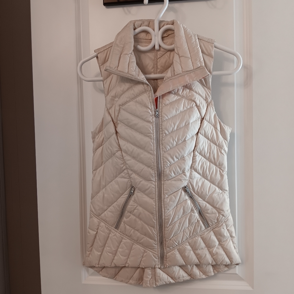 Lululemon Down Cream Quilted  Puffer Vest